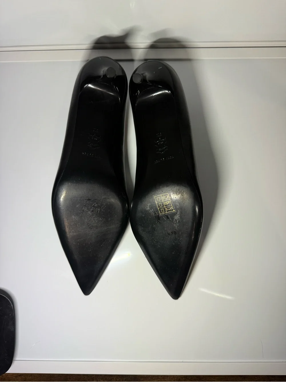 Tory Burch Women's Black Pointed Toe Ballet Flats size 9
